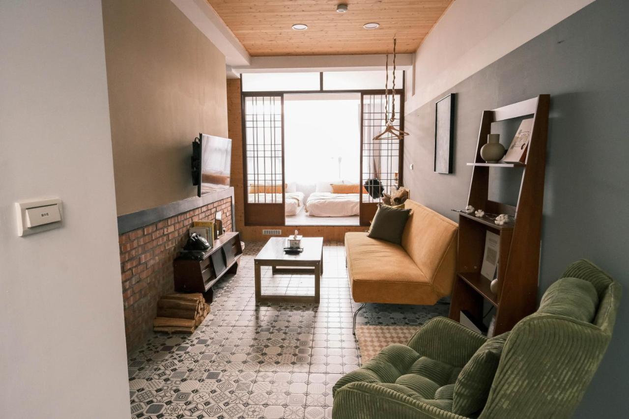 South Gate Home Stay تاينان المظهر الخارجي الصورة
